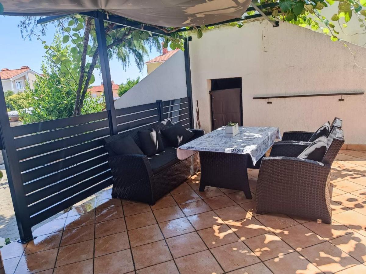 Apartment Danijela I Pula Ngoại thất bức ảnh