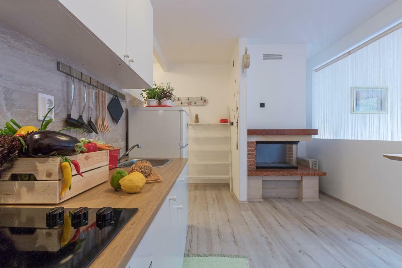 Apartment Danijela I Pula Ngoại thất bức ảnh